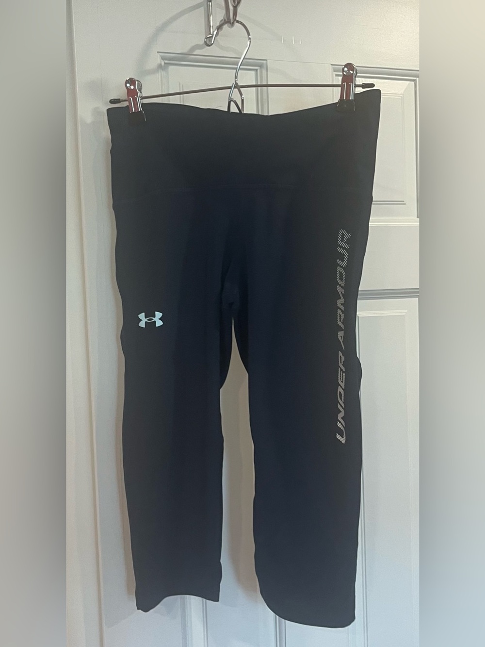 Under Armour Compression Capri Leggings with Reflective Logo